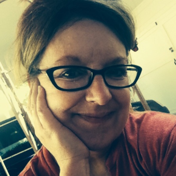 Meet your Posher, Lisa - Picture 4 of 13